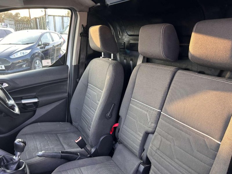 FORD TRANSIT CONNECT
