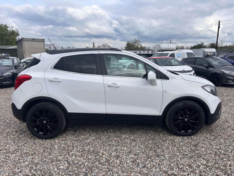 VAUXHALL MOKKA