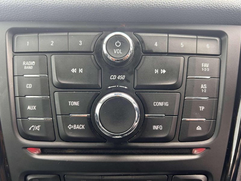 VAUXHALL MOKKA