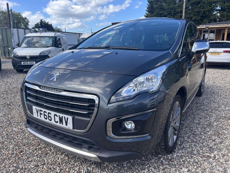 PEUGEOT 3008