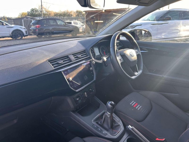 SEAT IBIZA