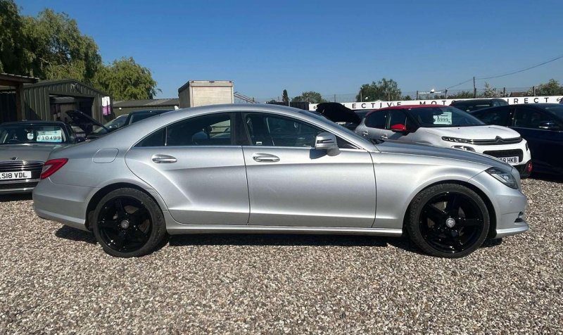 MERCEDES-BENZ CLS